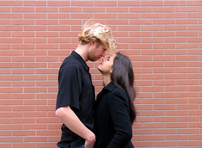 his body language dating His body language can communicate his interest without him realizing it divorce& dating after divorce 5 body language cues that mean he likes you. his body language dating His body language can communicate his interest without him realizing it divorce& dating after divorce 5 body language cues that mean he likes you.