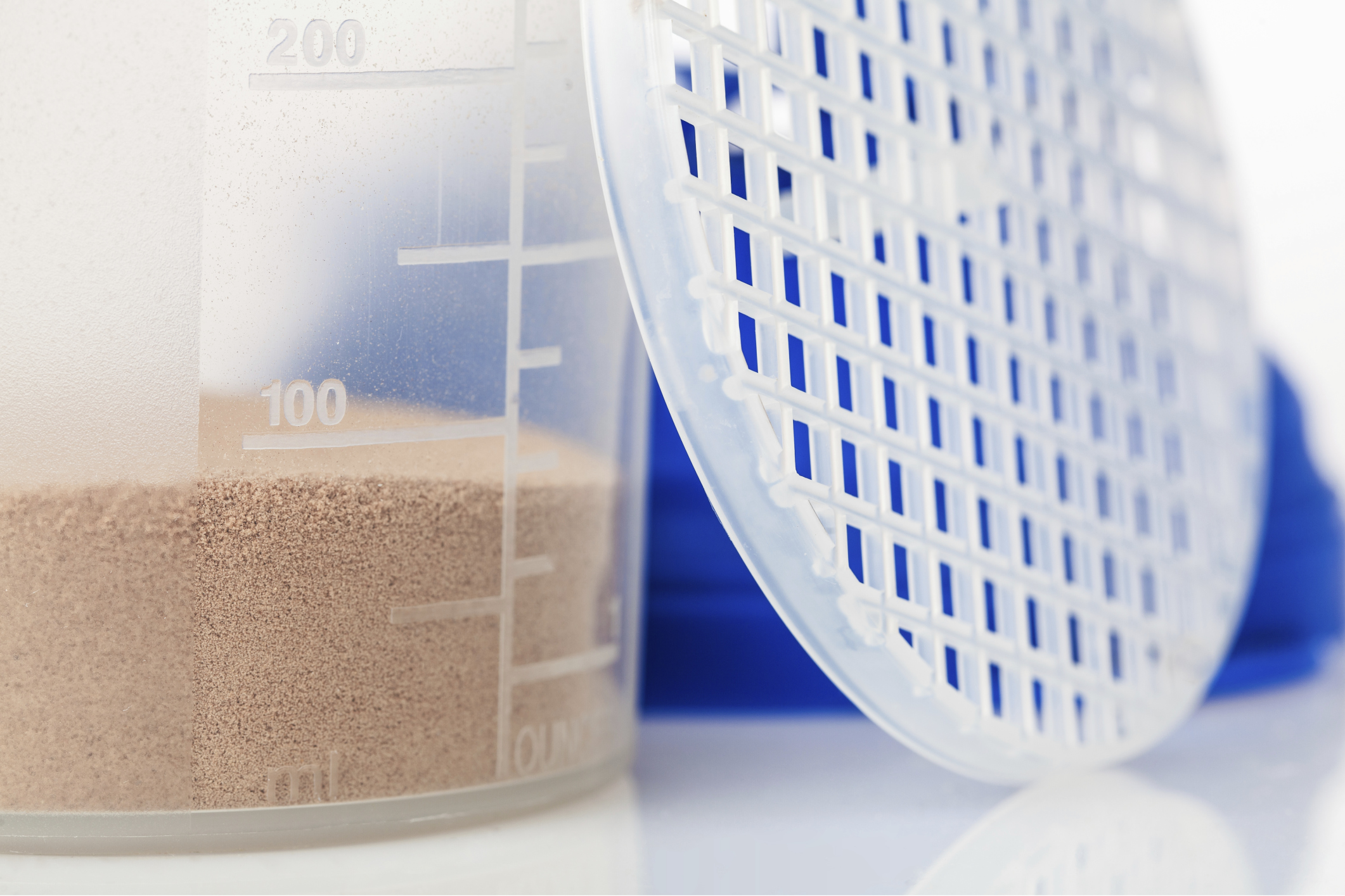 Can You Take Creatine Protein Powders Together After Working Out Can You Take Creatine Protein Powders Together After Working Out Livestrong Com