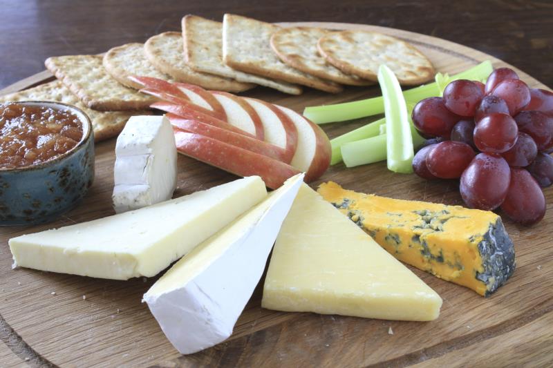 Can You Eat Crackers on a LowCarb Diet?