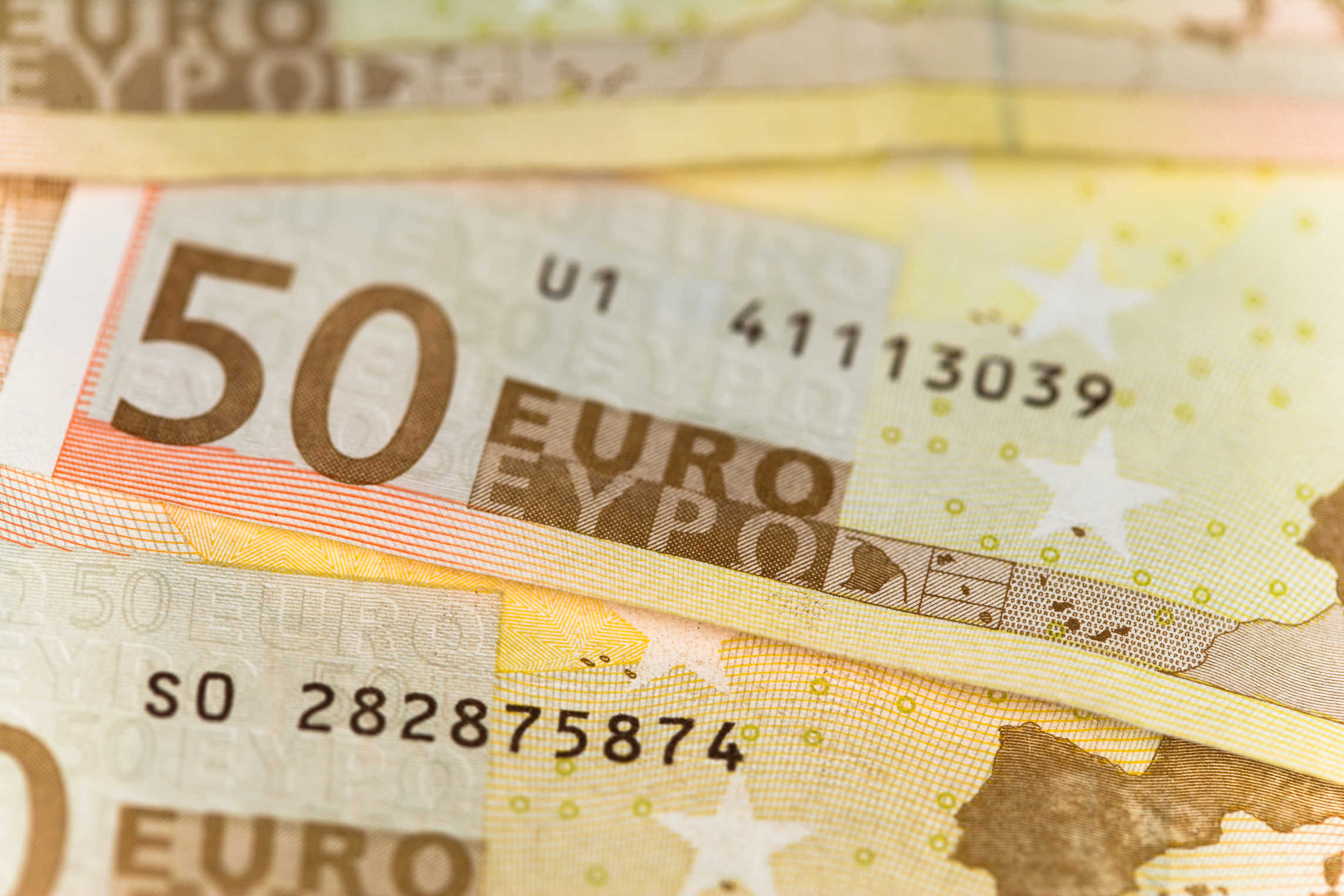 Cheapest Way to Buy Euros | USA Today