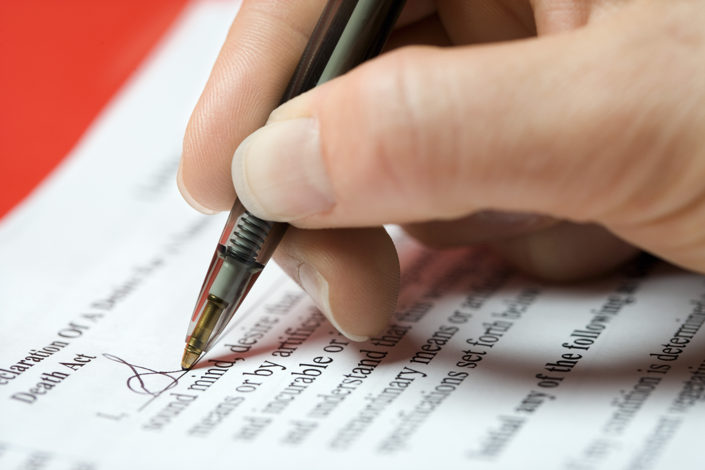 Can a Landlord Change the Lease Agreement?