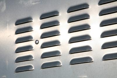 How to Measure the Size of a Ceiling Register | Home ...