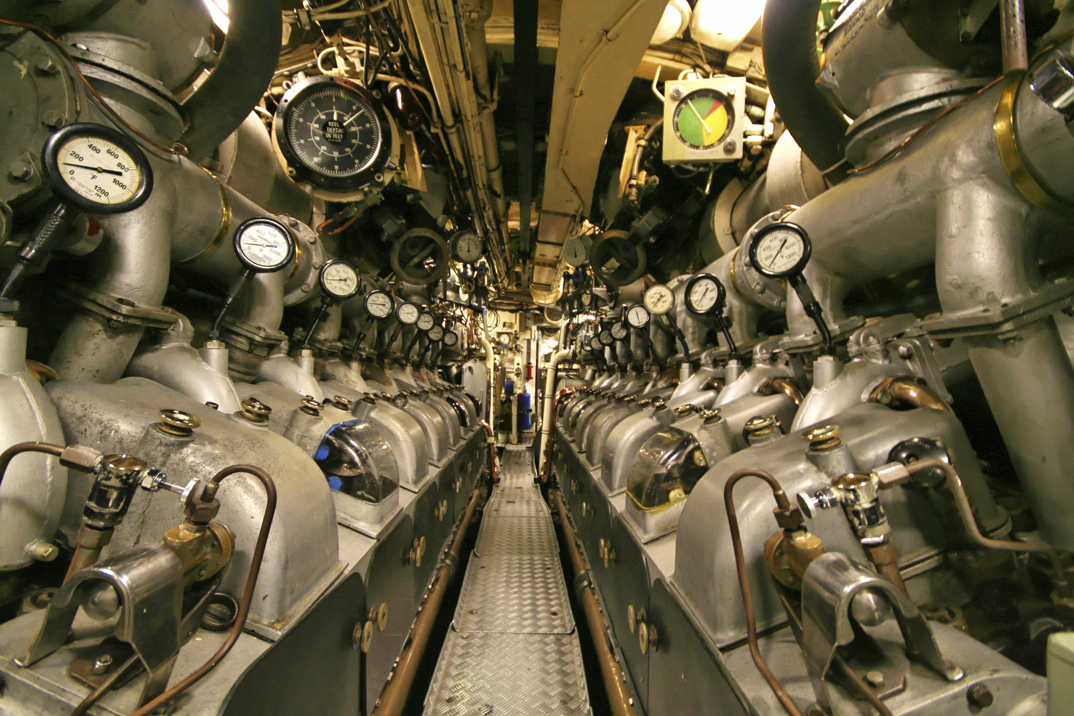 boat mechanic average salary the job description of a marine mechanic career trend boat mechanic average salary the job description of a marine mechanic career trend