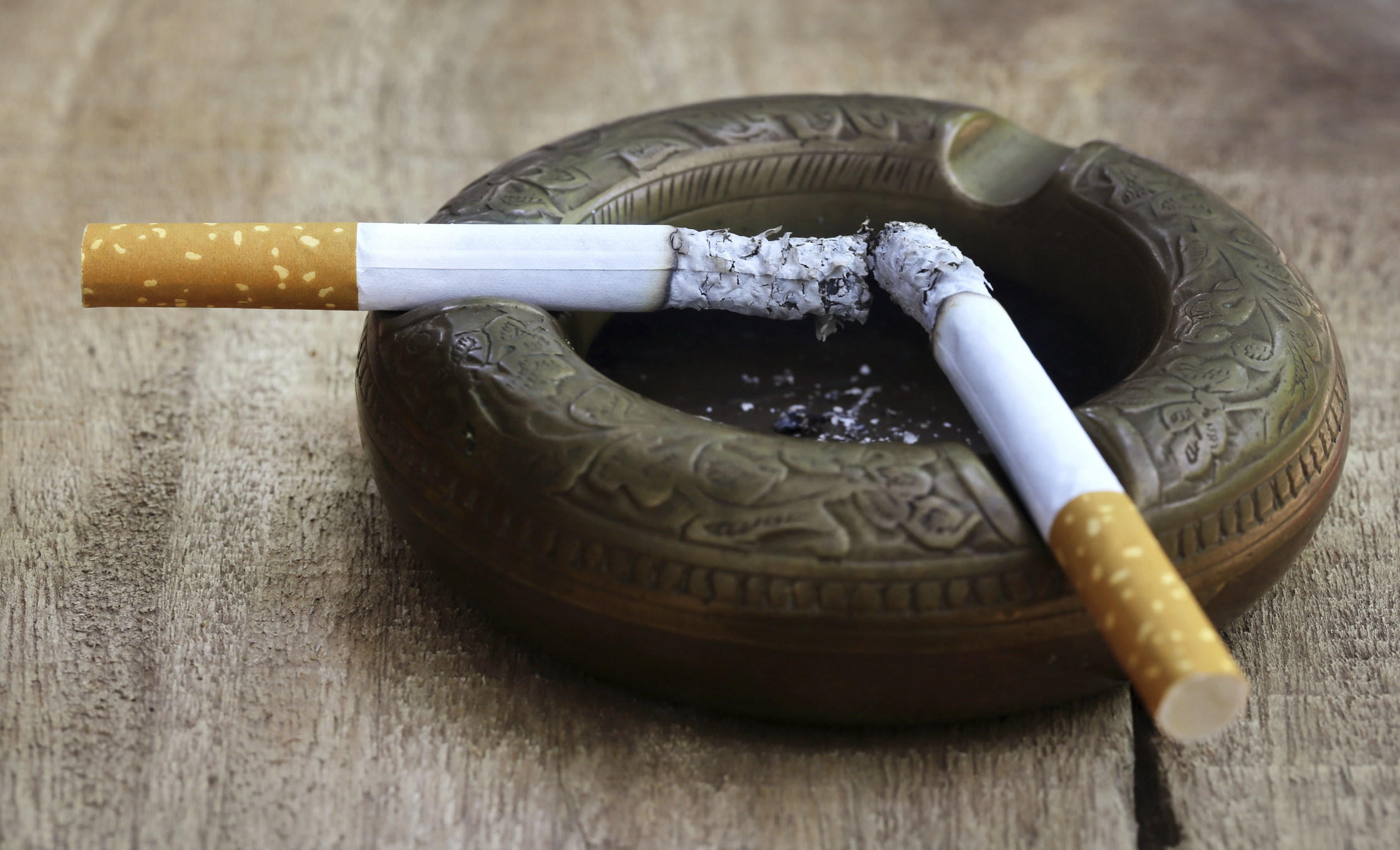 Does Smoking Reduce Your Appetite? Healthfully