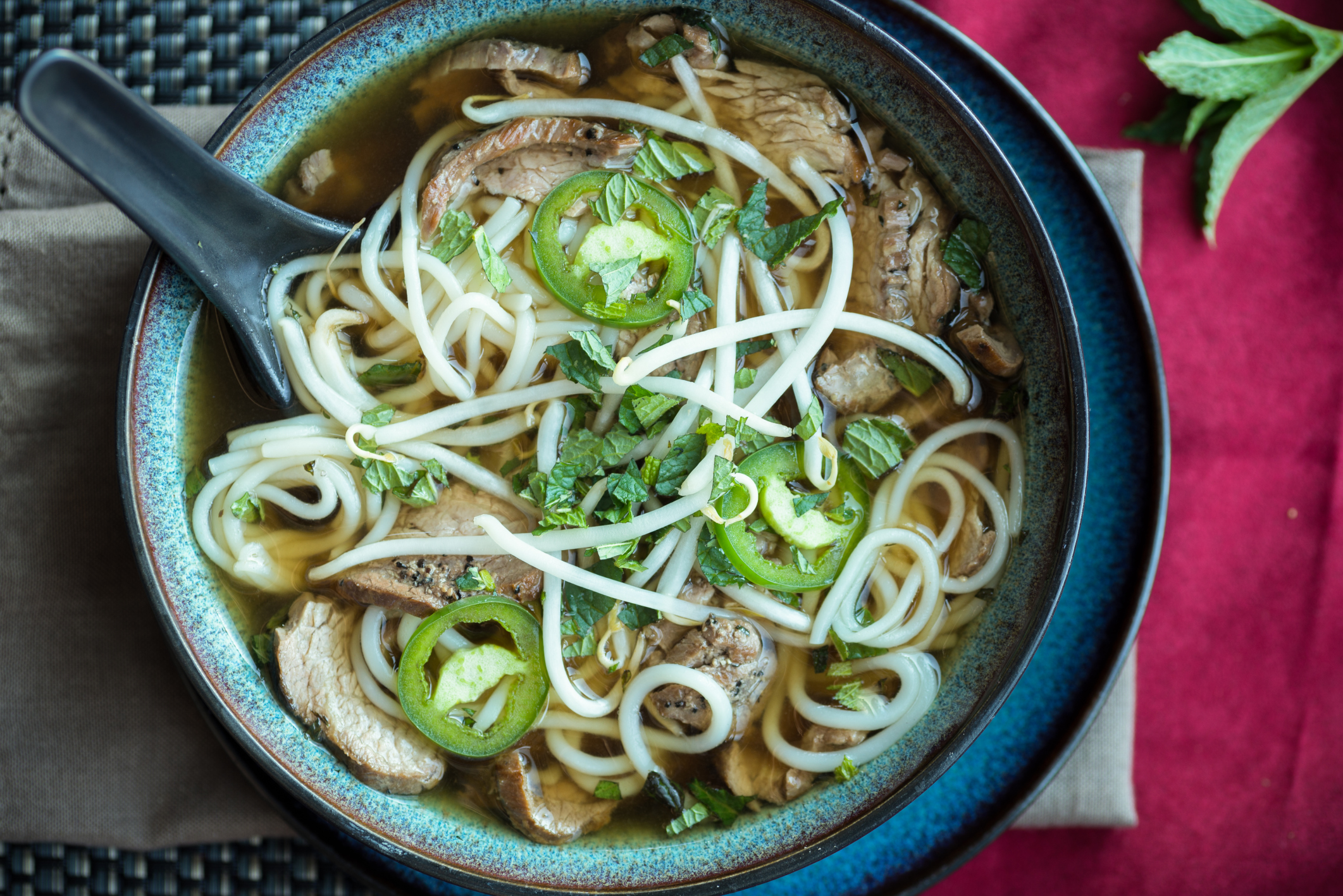 pho soup calories