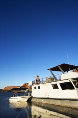 arizona powell stay lake where