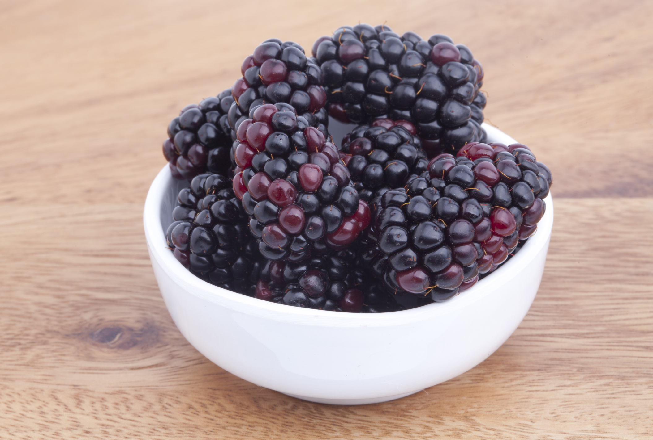 Natural Sugars in Blackberries Healthfully