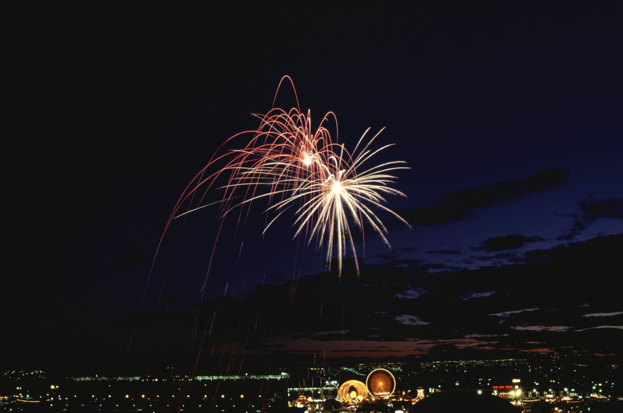 Chemical Reactions That Produce Light Sciencing