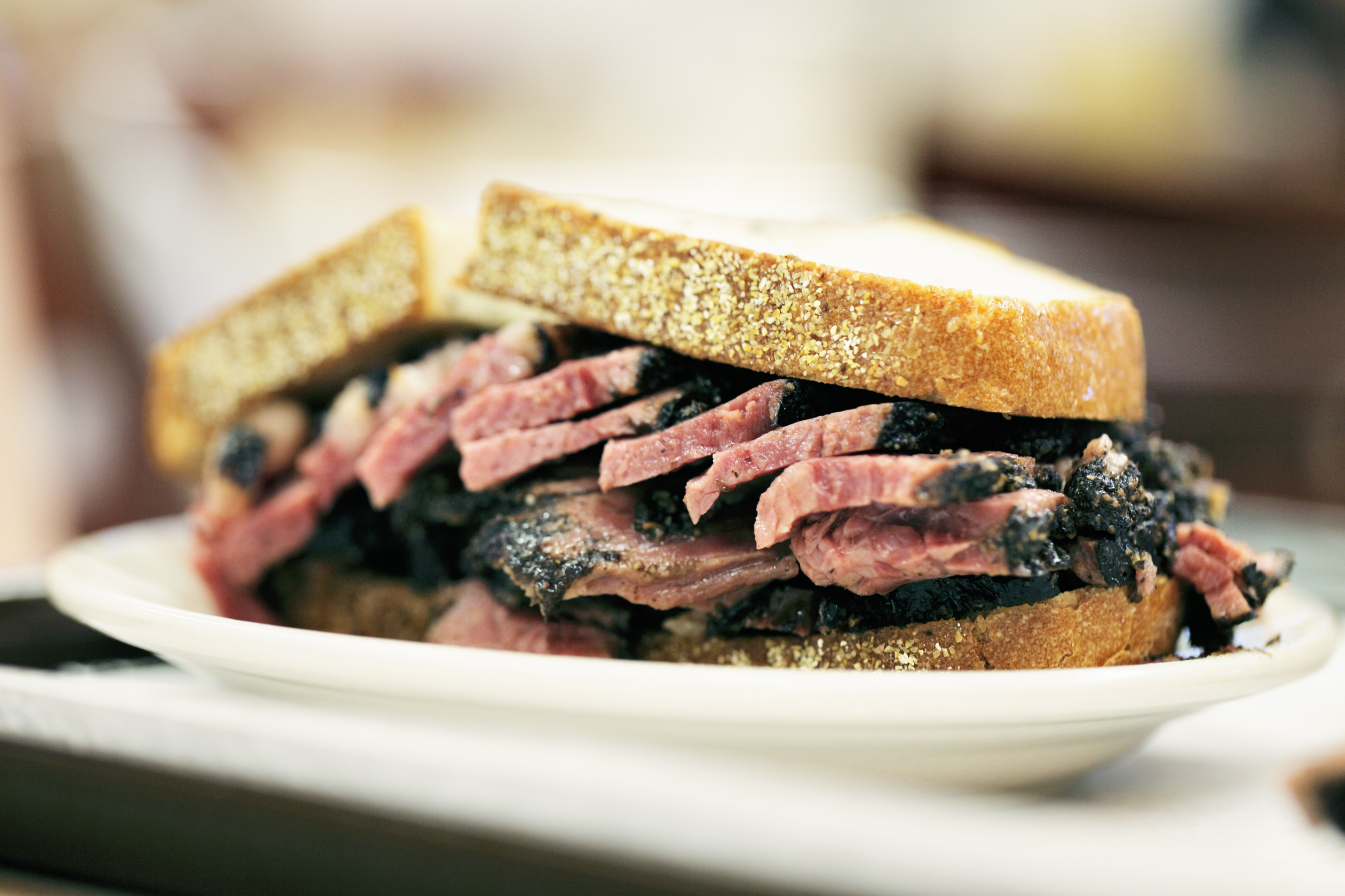 calories in pastrami