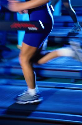 Do You Lose Weight Quicker on a Treadmill or a Bike?