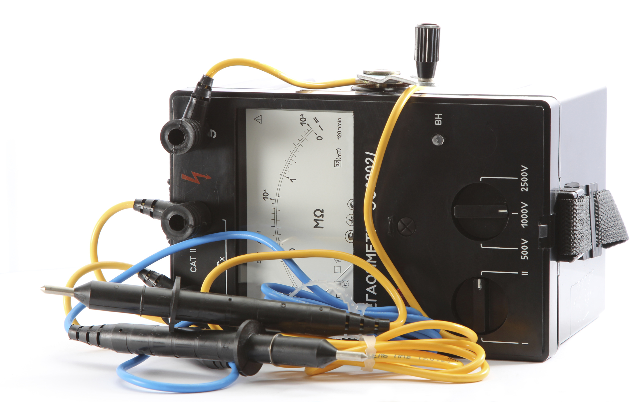 Advantages & Disadvantages of Digital Meters Vs. Analog Meters Sciencing