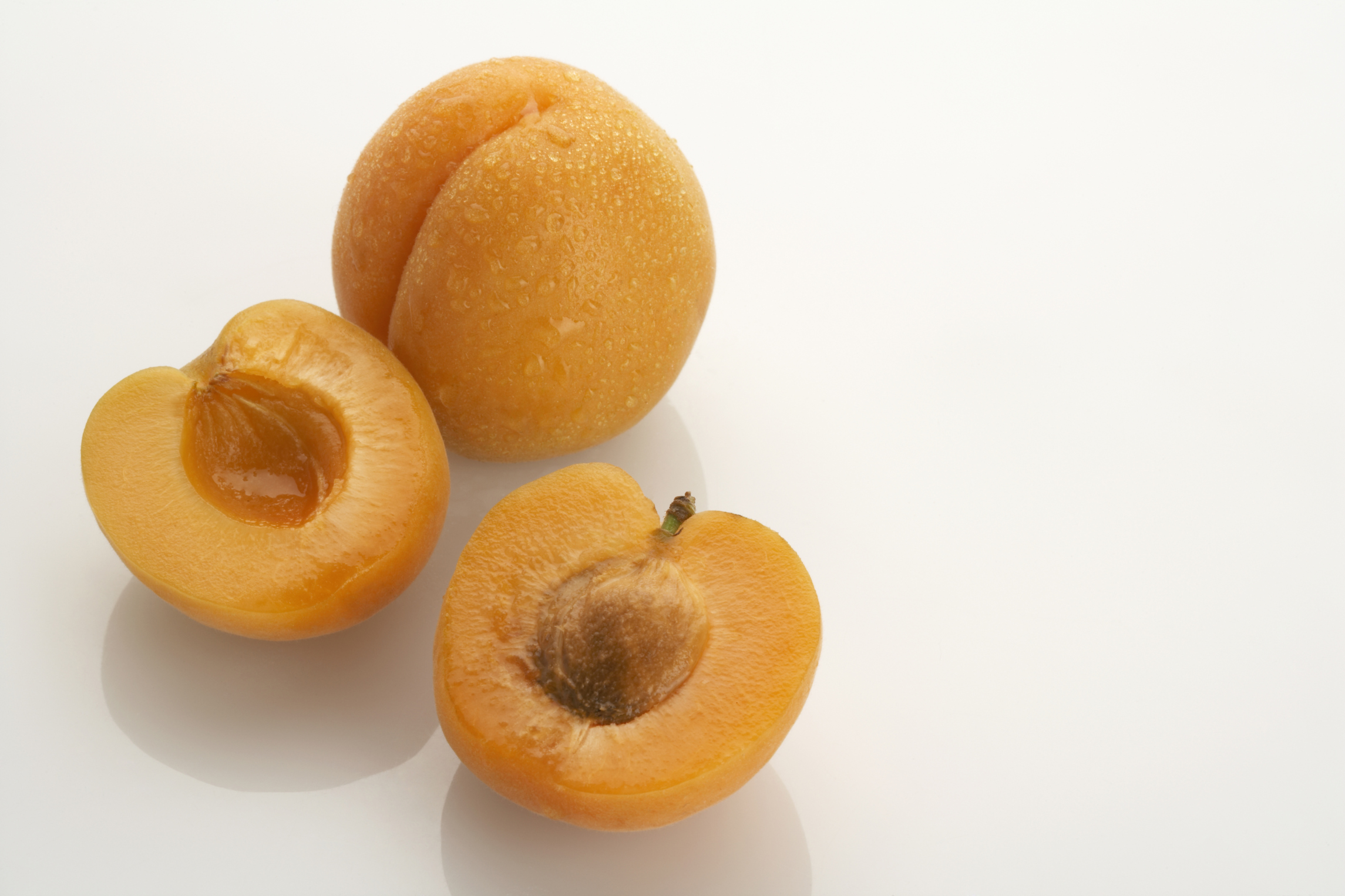Apricot Kernels Side Effects Healthfully
