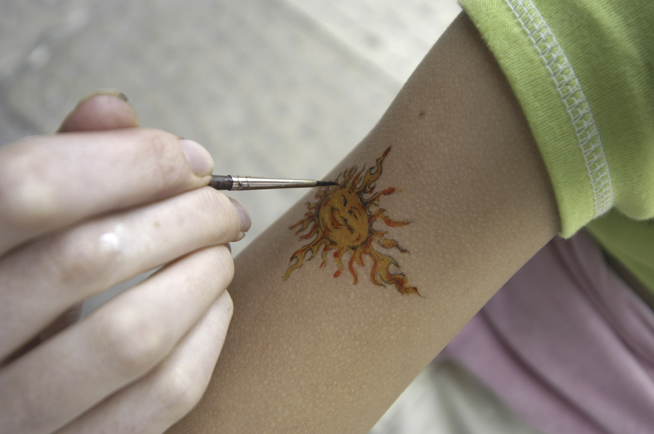 the health risks of temporary tattoos for children livestrong com the health risks of temporary tattoos for children livestrong com
