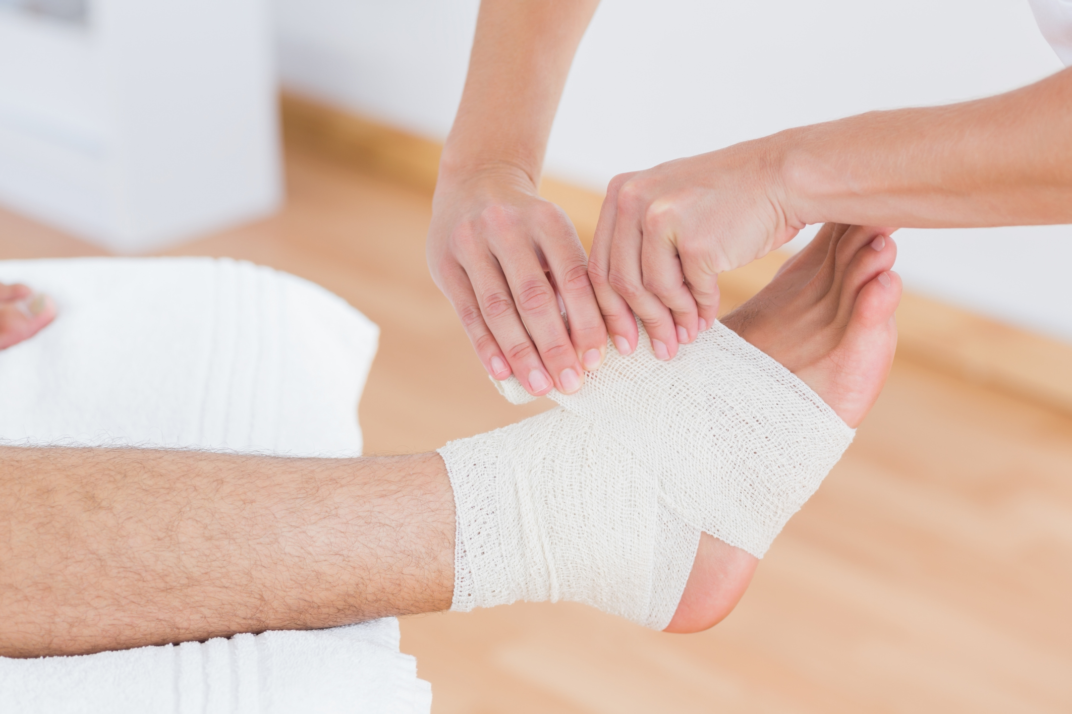First aid for sprains and muscles First aid for sprains and muscles