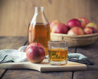 How to Clean Wood Floors With Apple Cider Vinegar Home Guides SF ...