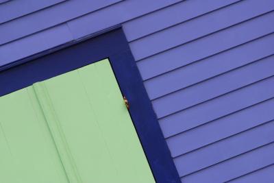 Siding clips help builders align lap siding products.