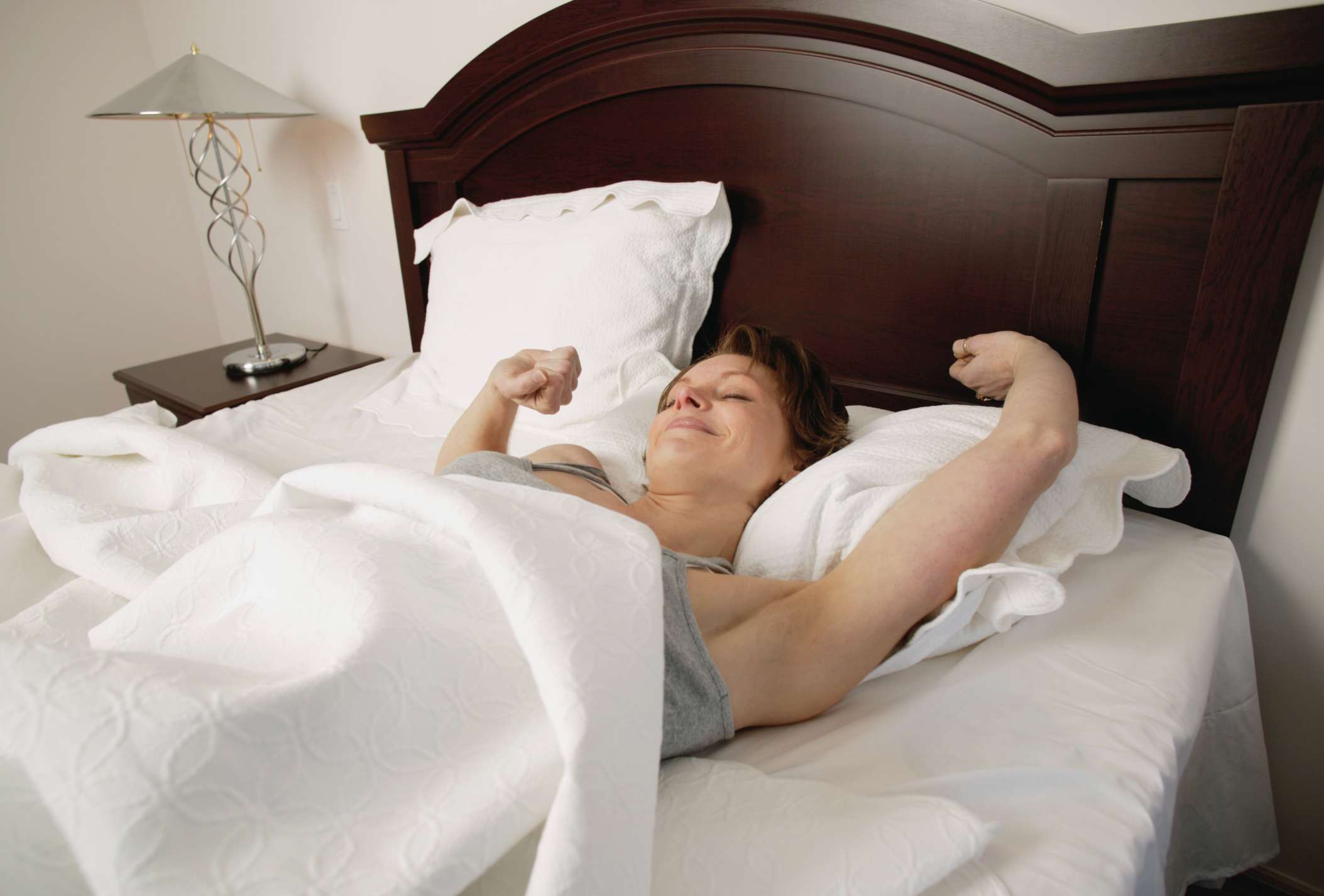 Proper Sleeping Positions for the Neck Healthfully