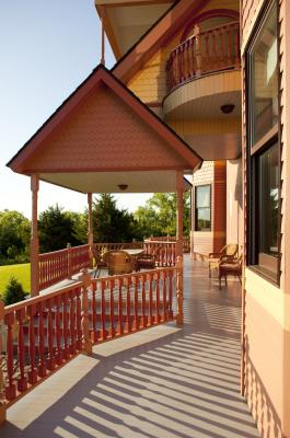 Cómo diseñar un patio cerrado | eHow en Español