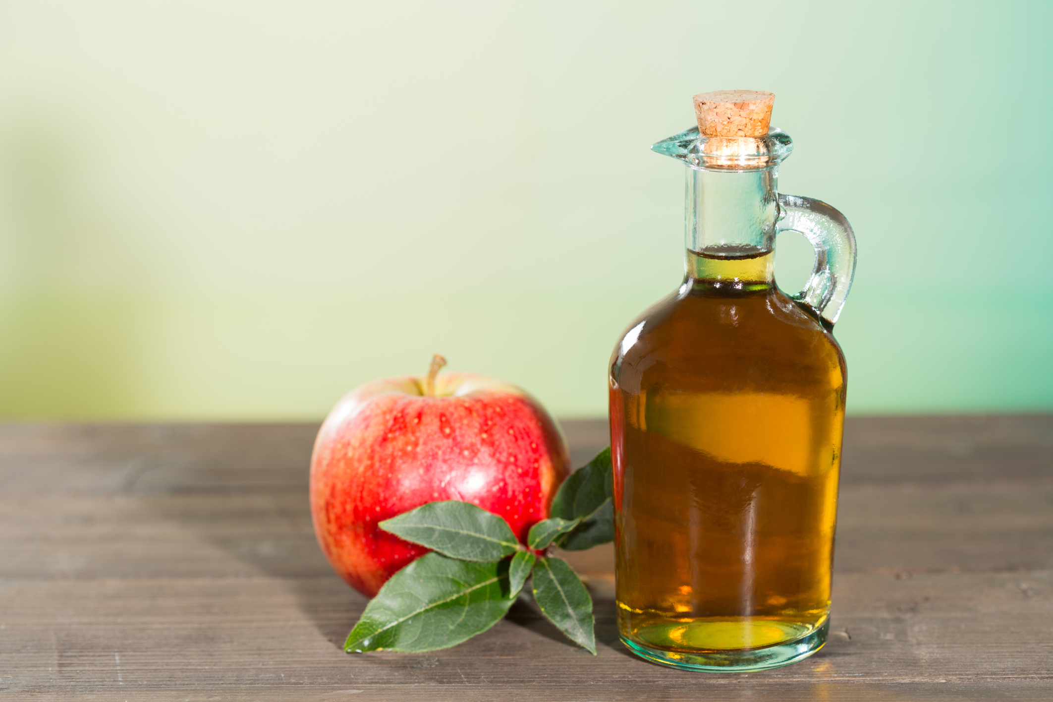 How To Use Vinegar To Remove Product Residue From Hair Leaftv