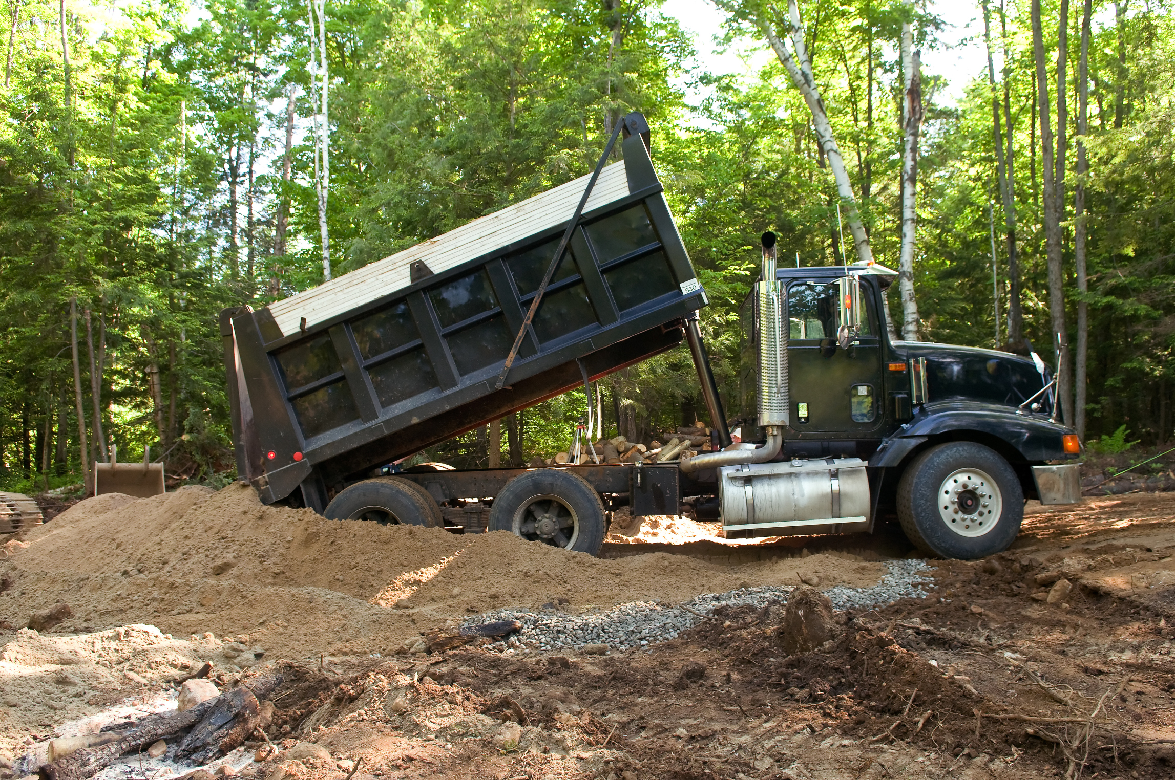 local dump truck jobs near me