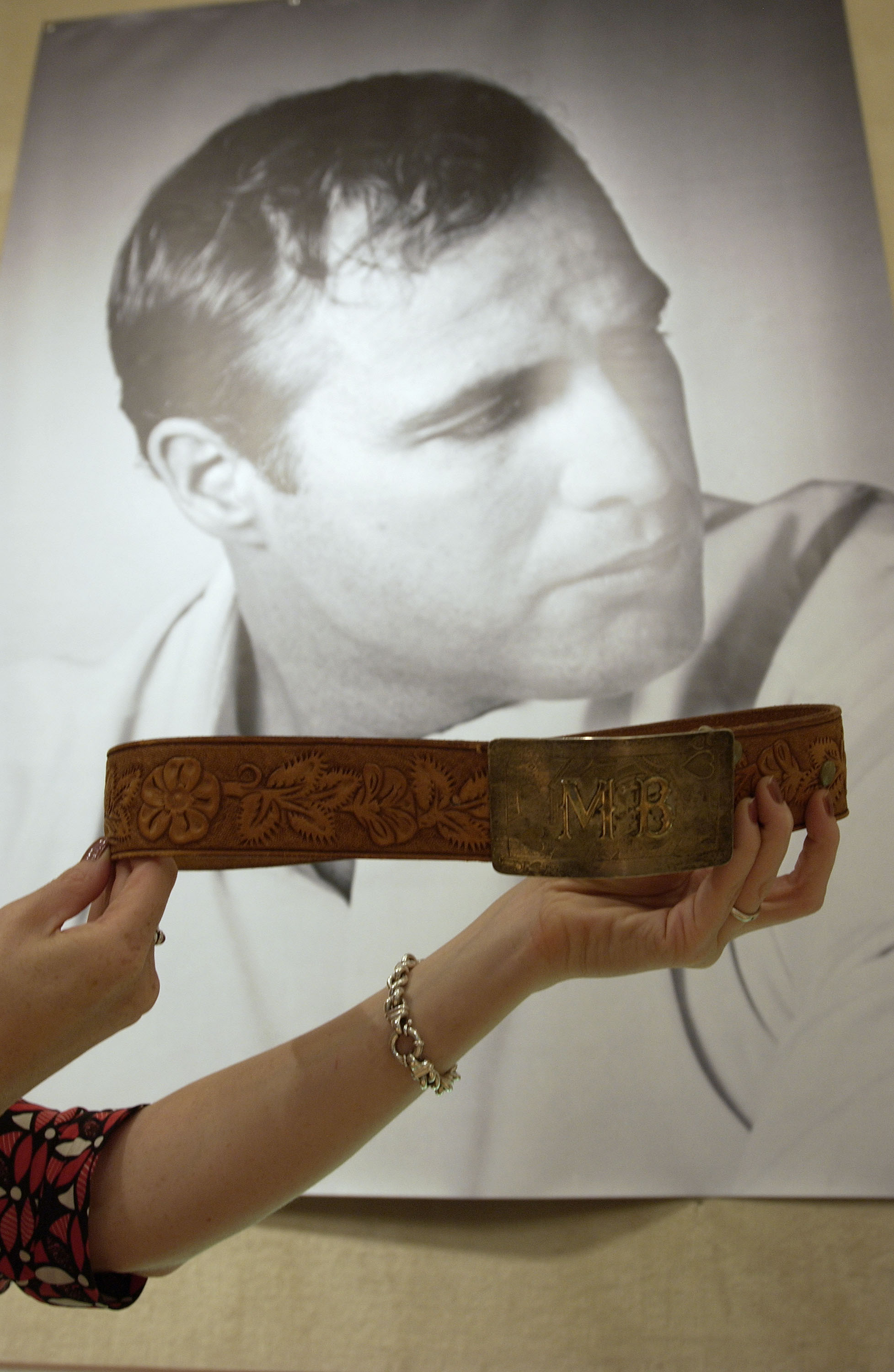 Importance Of Costume And Makeup In Theatre Saubhaya Makeup