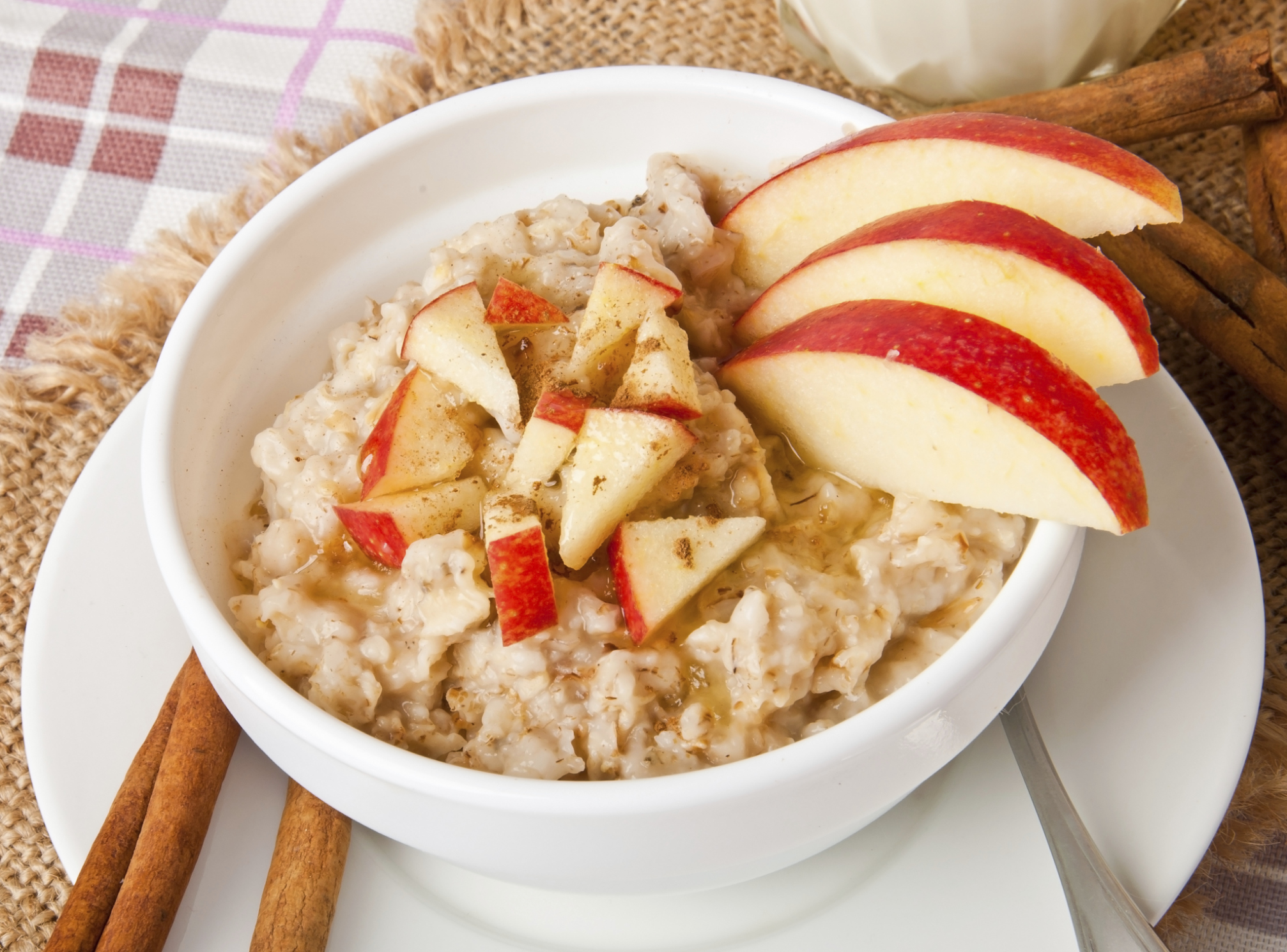 can you eat very high-fiber foods and still be constipated?